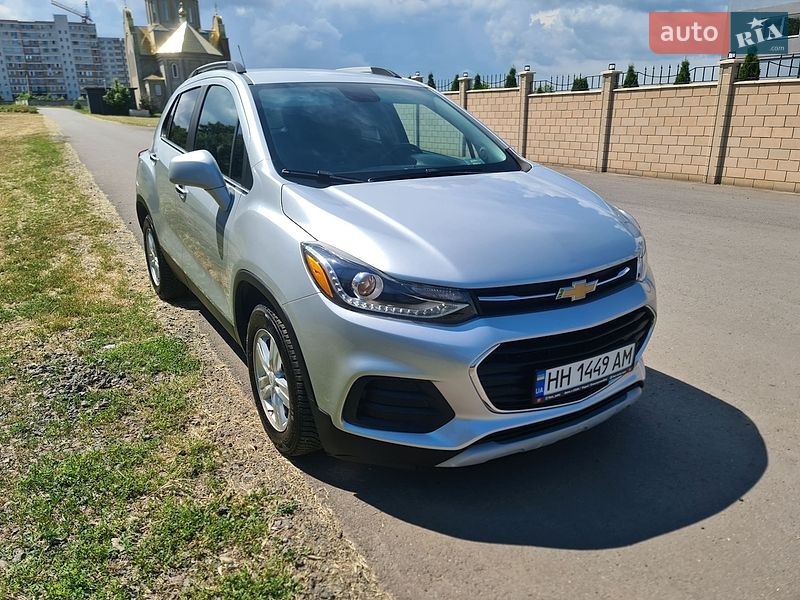 Внедорожник / Кроссовер Chevrolet Trax 2019 в Черноморске