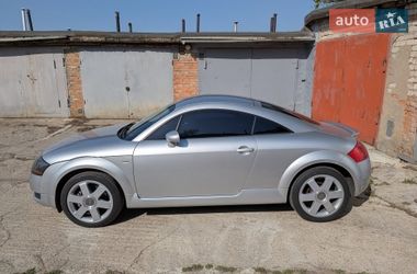 Купе Audi TT 1999 в Южноукраинске