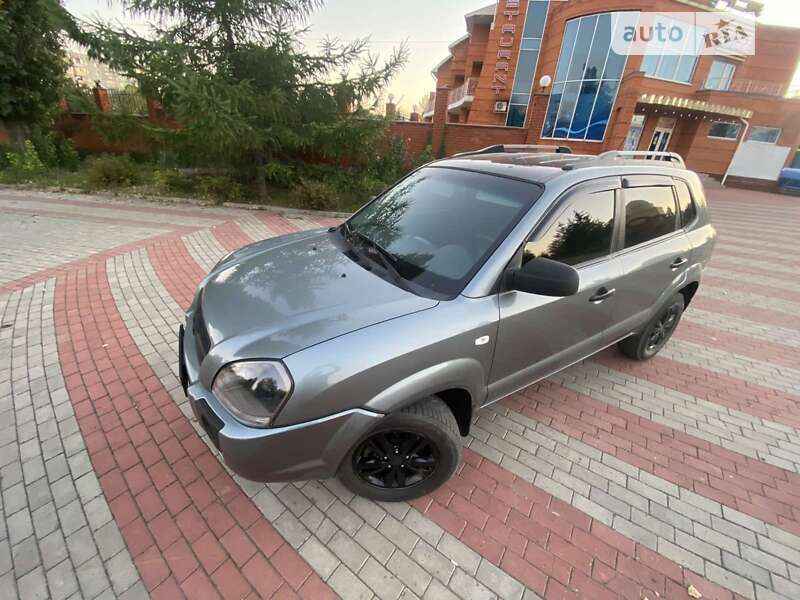 Внедорожник / Кроссовер Hyundai Tucson 2011 в Запорожье Внедорожник / Кроссовер Hyundai Tucson 2011 в Запорожье