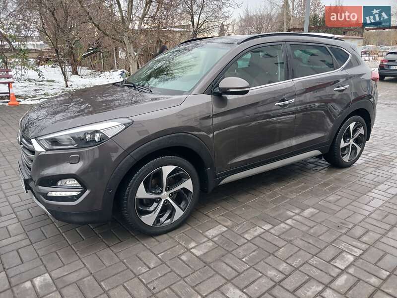 Внедорожник / Кроссовер Hyundai Tucson 2017 в Львове Внедорожник / Кроссовер Hyundai Tucson 2017 в Львове