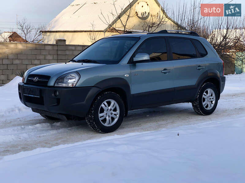 Внедорожник / Кроссовер Hyundai Tucson 2008 в Каменском