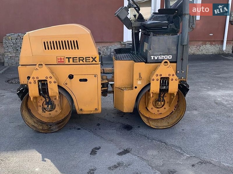 Дорожный каток Terex TV 2008 в Дубно