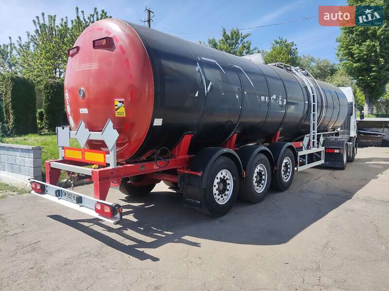 Цистерна полуприцеп Trailor TX 2005 в Ровно