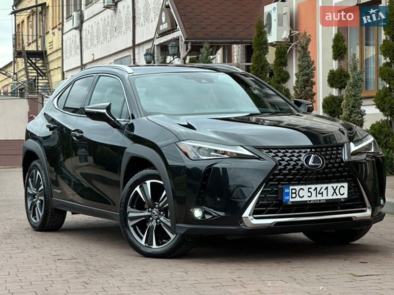 Позашляховик / Кросовер Lexus UX 2021 в Стрию