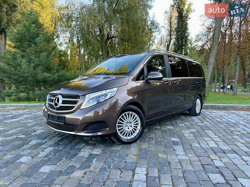 Мінівен Mercedes-Benz V-Class 2016 в Києві Мінівен Mercedes-Benz V-Class 2016 в Києві