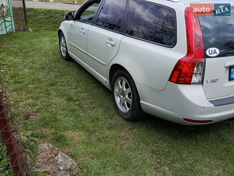 Універсал Volvo V50 2011 в Шептицькому