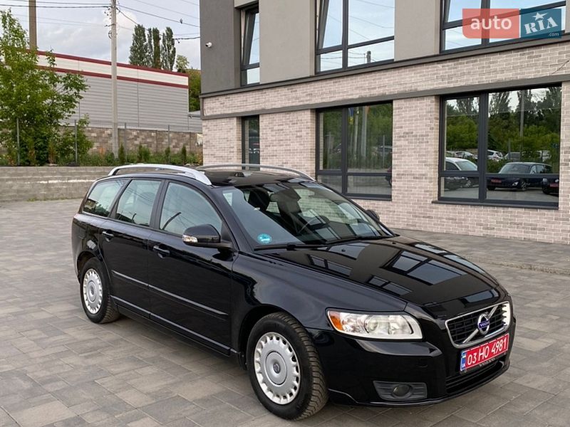 Универсал Volvo V50 2012 в Ровно
