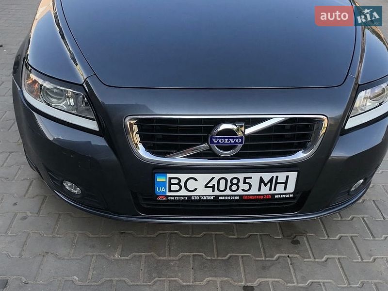 Универсал Volvo V50 2011 в Самборе