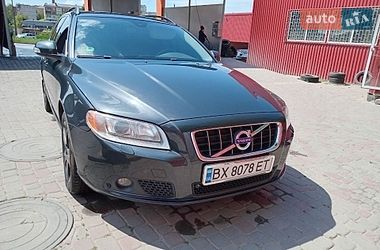 Универсал Volvo V70 2010 в Хмельницком