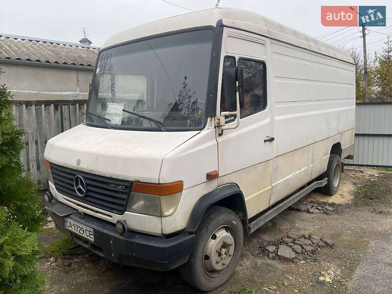 Грузовой фургон Mercedes-Benz Vario 2000 в Смеле