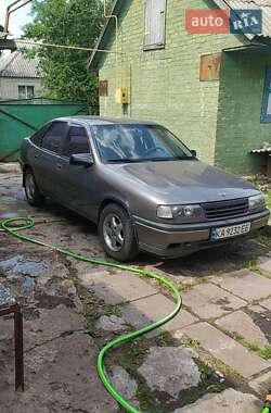 Лифтбек Opel Vectra 1989 в Яготине