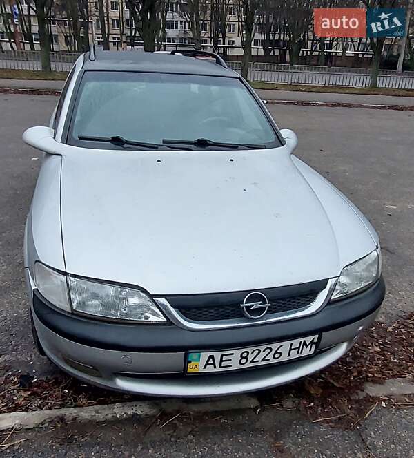 Универсал Opel Vectra 1998 в Днепре Универсал Opel Vectra 1998 в Днепре