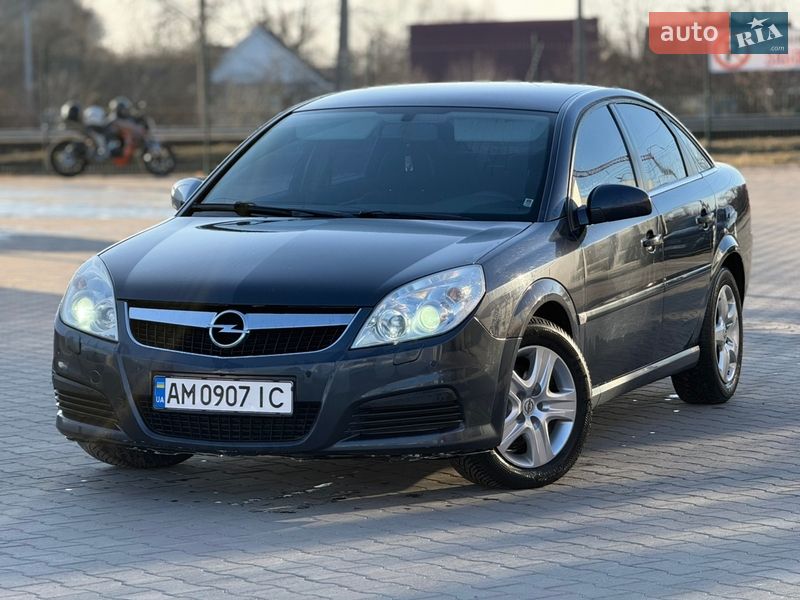 Лифтбек Opel Vectra 2007 в Звягеле