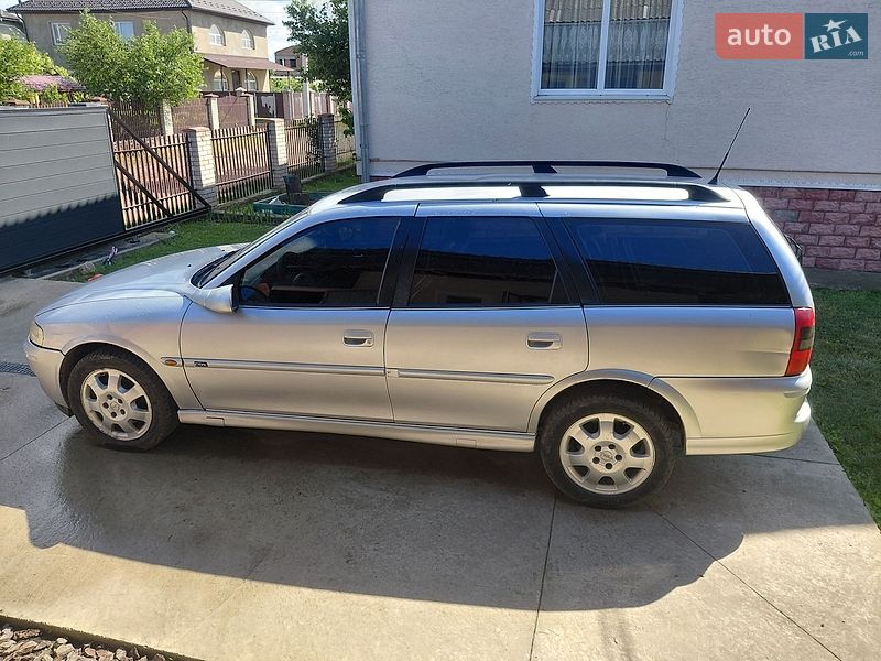 Универсал Opel Vectra 2001 в Ивано-Франковске Универсал Opel Vectra 2001 в Ивано-Франковске