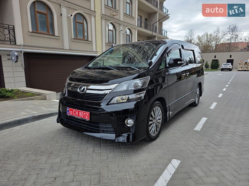 Минивэн Toyota Vellfire 2013 в Одессе Минивэн Toyota Vellfire 2013 в Одессе