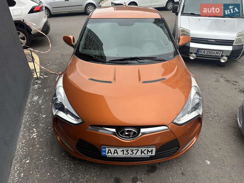 Хэтчбек Hyundai Veloster 2013 в Киеве