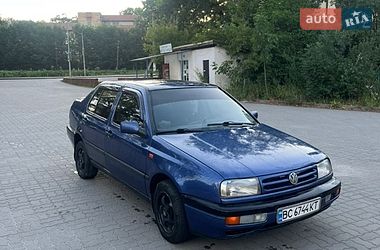 Седан Volkswagen Vento 1992 в Моршине Седан Volkswagen Vento 1992 в Моршине