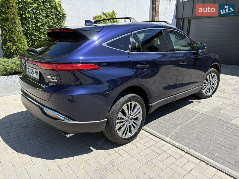 Внедорожник / Кроссовер Toyota Venza 2021 в Киеве