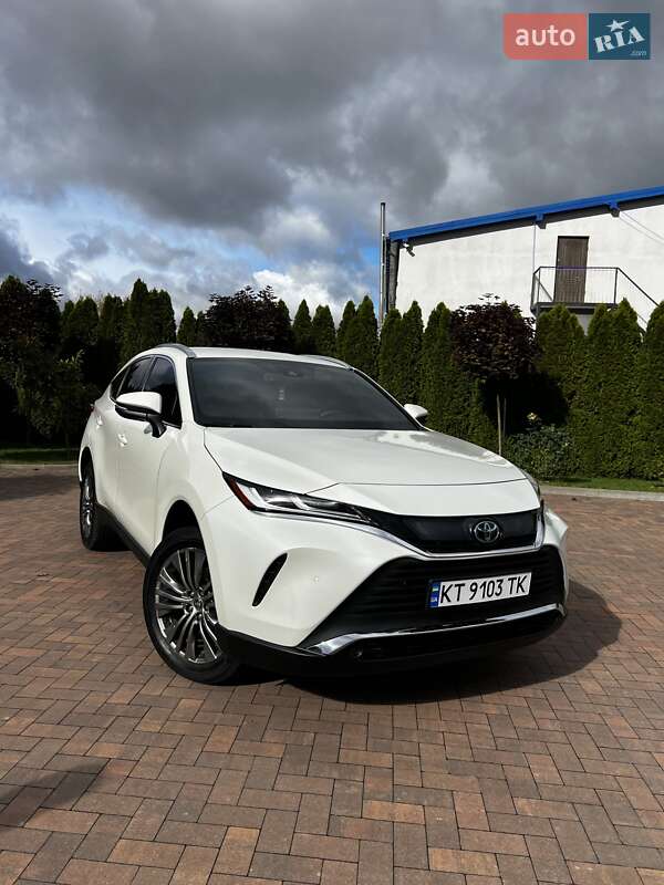 Внедорожник / Кроссовер Toyota Venza 2022 в Ивано-Франковске