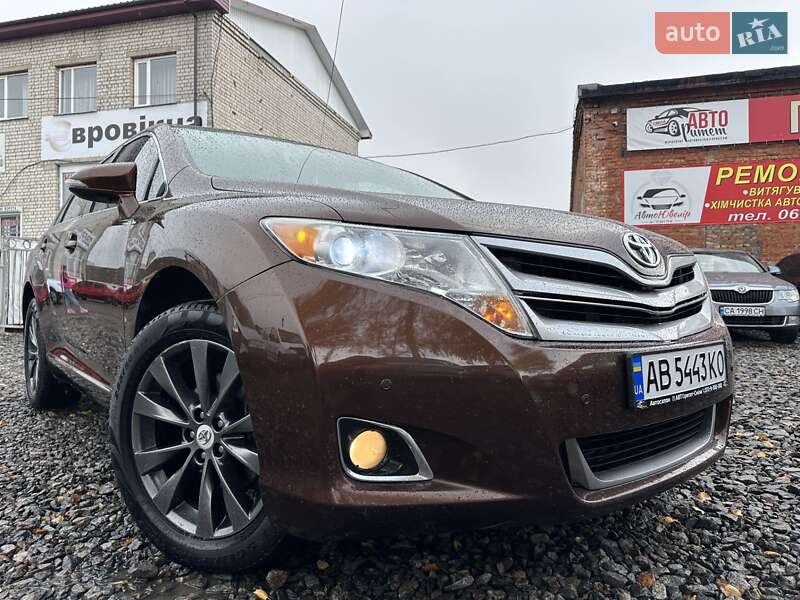 Внедорожник / Кроссовер Toyota Venza 2012 в Смеле