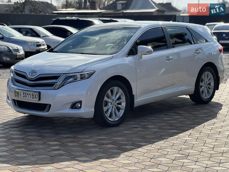 Внедорожник / Кроссовер Toyota Venza 2013 в Знаменке