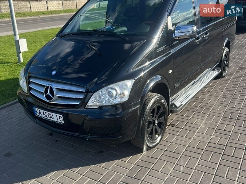 Мінівен Mercedes-Benz Viano 2010 в Києві