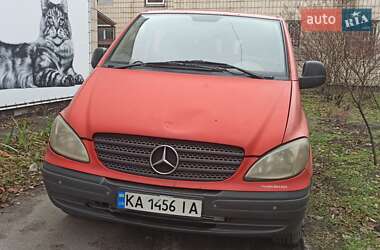 Вантажопасажирський фургон Mercedes-Benz Vito 2004 в Києві Вантажопасажирський фургон Mercedes-Benz Vito 2004 в Києві
