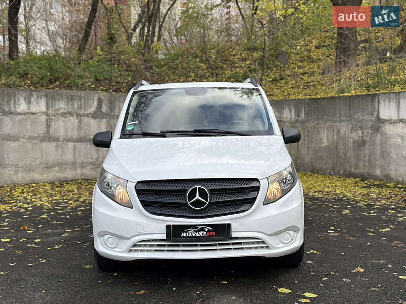Минивэн Mercedes-Benz Vito 2016 в Киеве