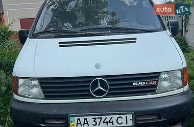 Вантажний фургон Mercedes-Benz Vito 2003 в Попільні