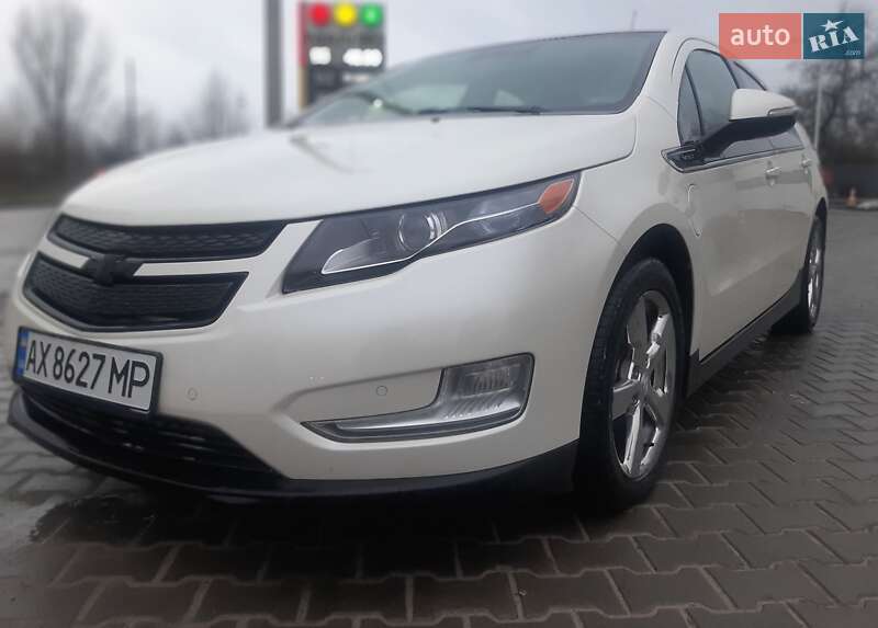Хэтчбек Chevrolet Volt 2012 в Тернополе