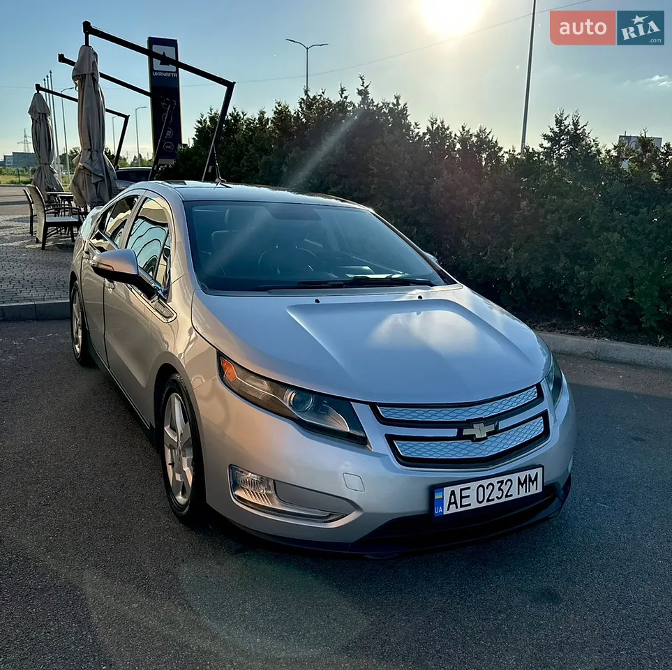 Chevrolet Volt 2011 photo 3