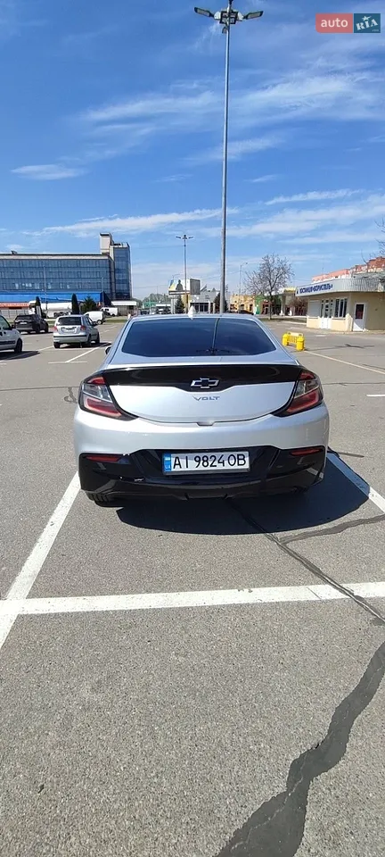 Chevrolet Volt 2018 photo 4