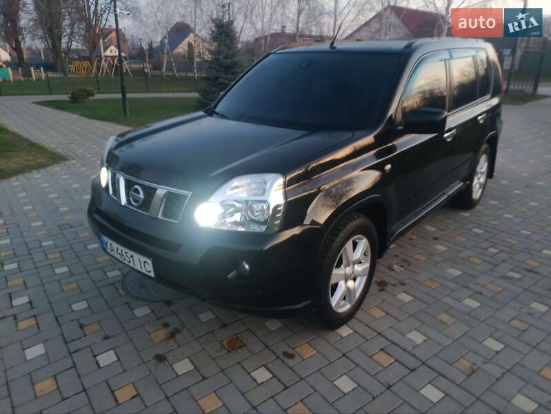 Внедорожник / Кроссовер Nissan X-Trail 2008 в Киеве