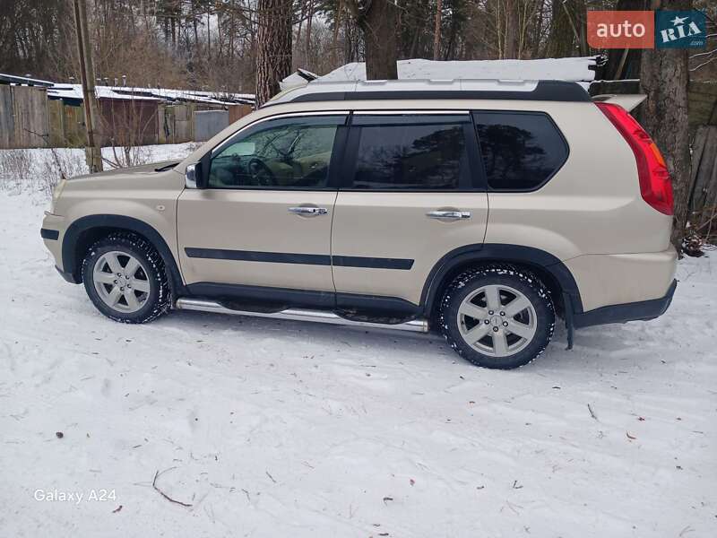Внедорожник / Кроссовер Nissan X-Trail 2009 в Шепетовке