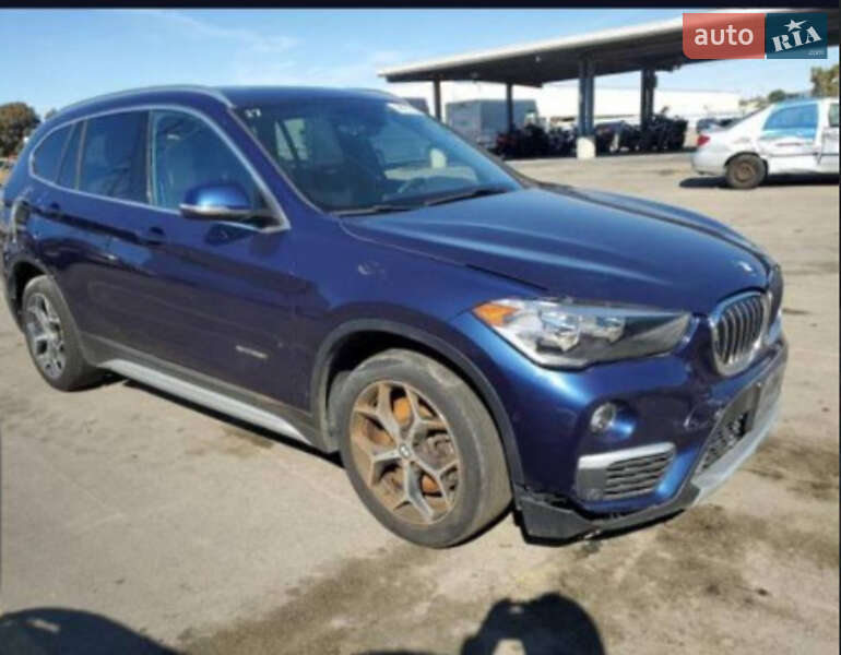 Позашляховик / Кросовер BMW X1 2018 в Львові