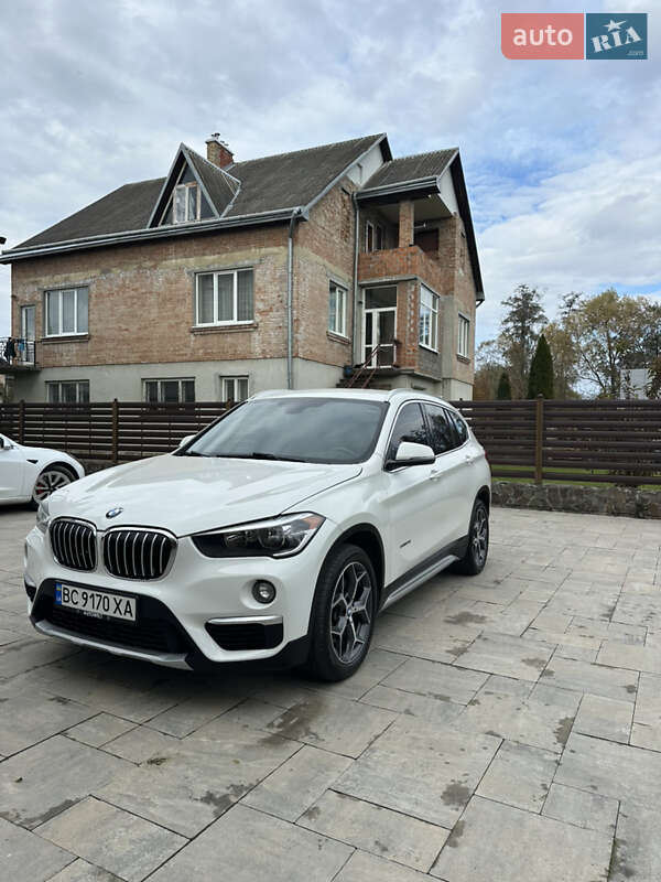 Внедорожник / Кроссовер BMW X1 2017 в Львове
