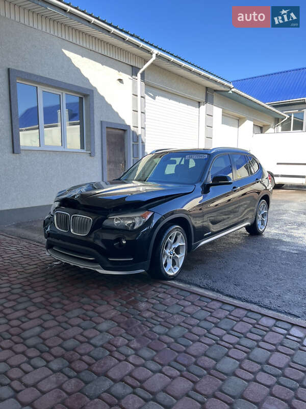 Внедорожник / Кроссовер BMW X1 2015 в Ровно