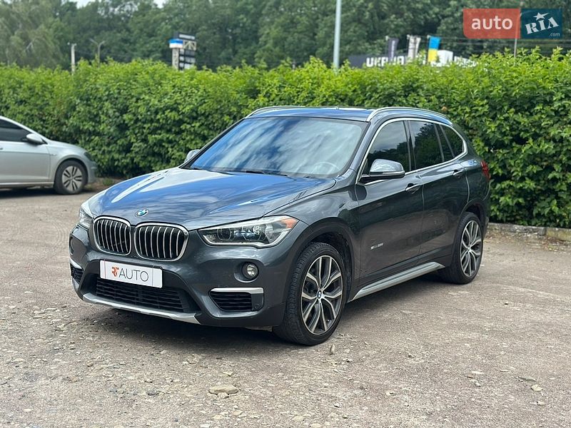Внедорожник / Кроссовер BMW X1 2016 в Львове
