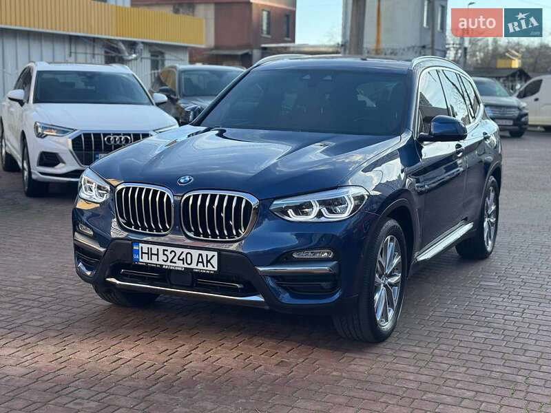 Внедорожник / Кроссовер BMW X3 2018 в Одессе