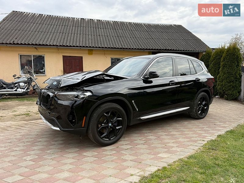 Внедорожник / Кроссовер BMW X3 2023 в Яворове