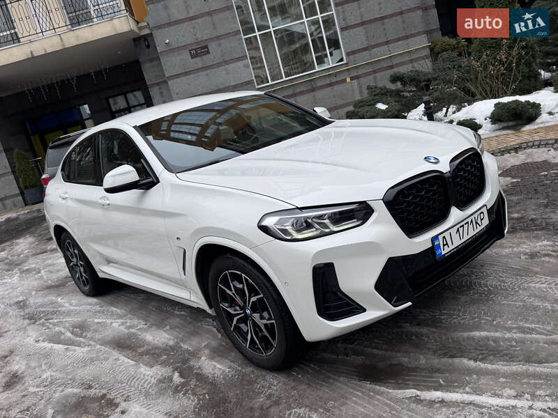 Внедорожник / Кроссовер BMW X4 2022 в Киеве