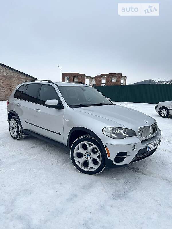 Внедорожник / Кроссовер BMW X5 2013 в Тернополе