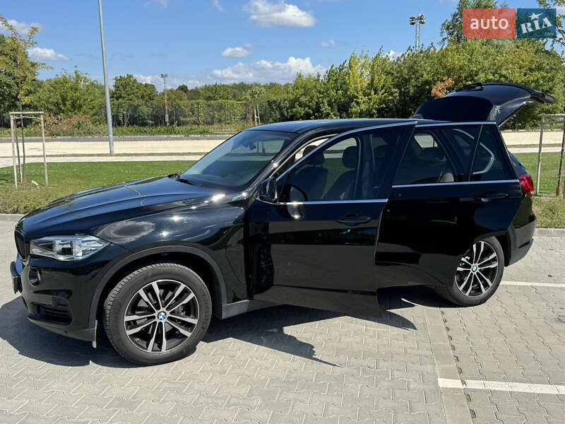 Позашляховик / Кросовер BMW X5 2015 в Одесі