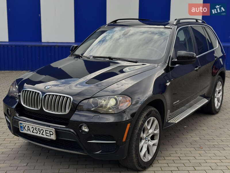 Внедорожник / Кроссовер BMW X5 2013 в Калуше