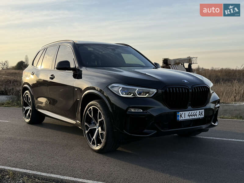 Внедорожник / Кроссовер BMW X5 2020 в Киеве