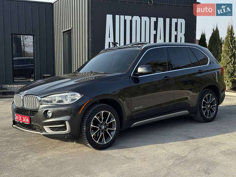 Внедорожник / Кроссовер BMW X5 2017 в Каменец-Подольском