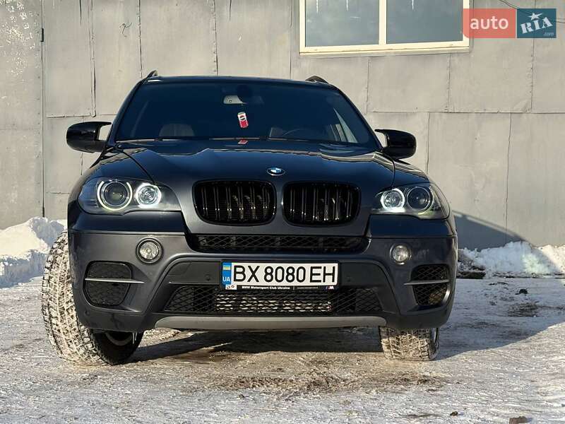 Внедорожник / Кроссовер BMW X5 2010 в Хмельницком