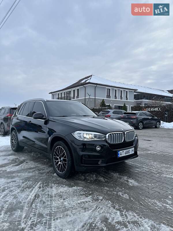 Позашляховик / Кросовер BMW X5 2013 в Івано-Франківську