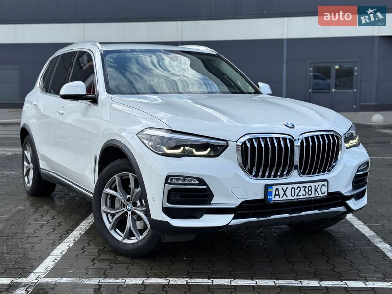 Внедорожник / Кроссовер BMW X5 2019 в Киеве