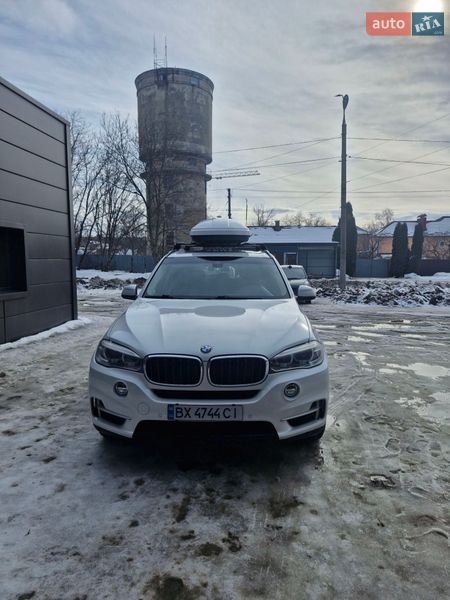 Внедорожник / Кроссовер BMW X5 2015 в Каменец-Подольском